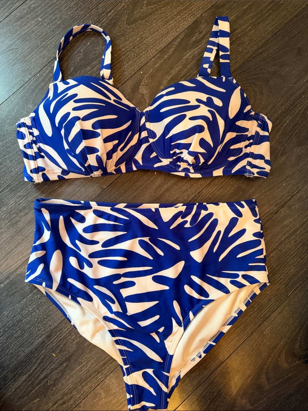 Women’s Blue & White Patterned Two-Piece Swimsuit